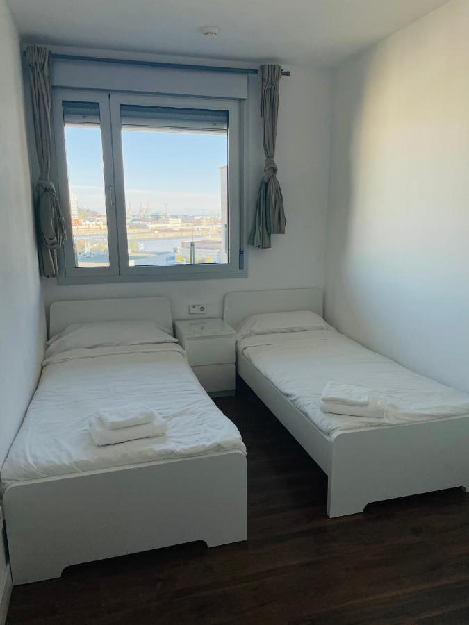 Fira De Barcelona City View Apartment With Garage Parking Л'Успіталет-да-Любрагат Екстер'єр фото